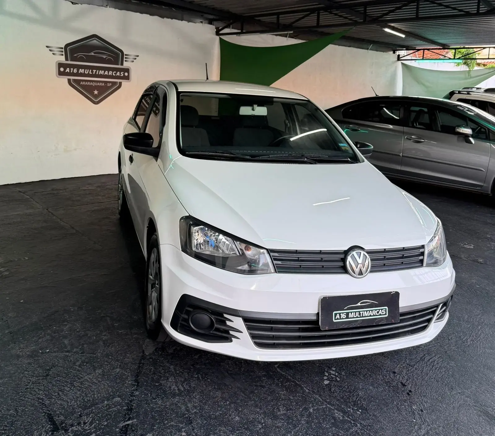 VOLKSWAGEN Gol - Foto