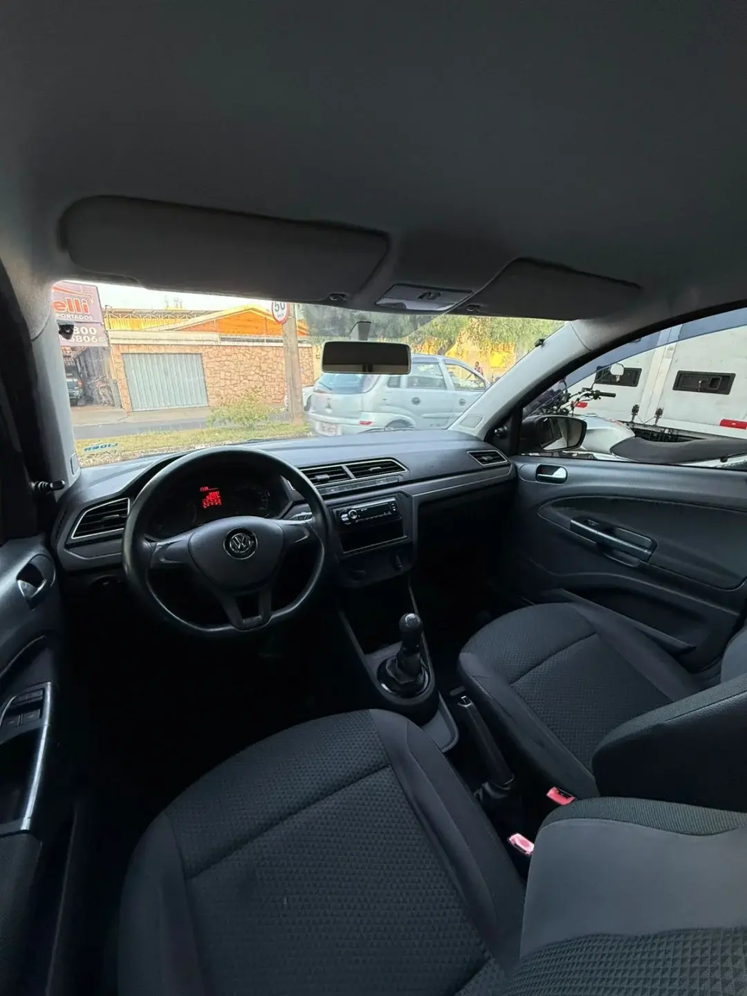 VOLKSWAGEN Gol - Foto