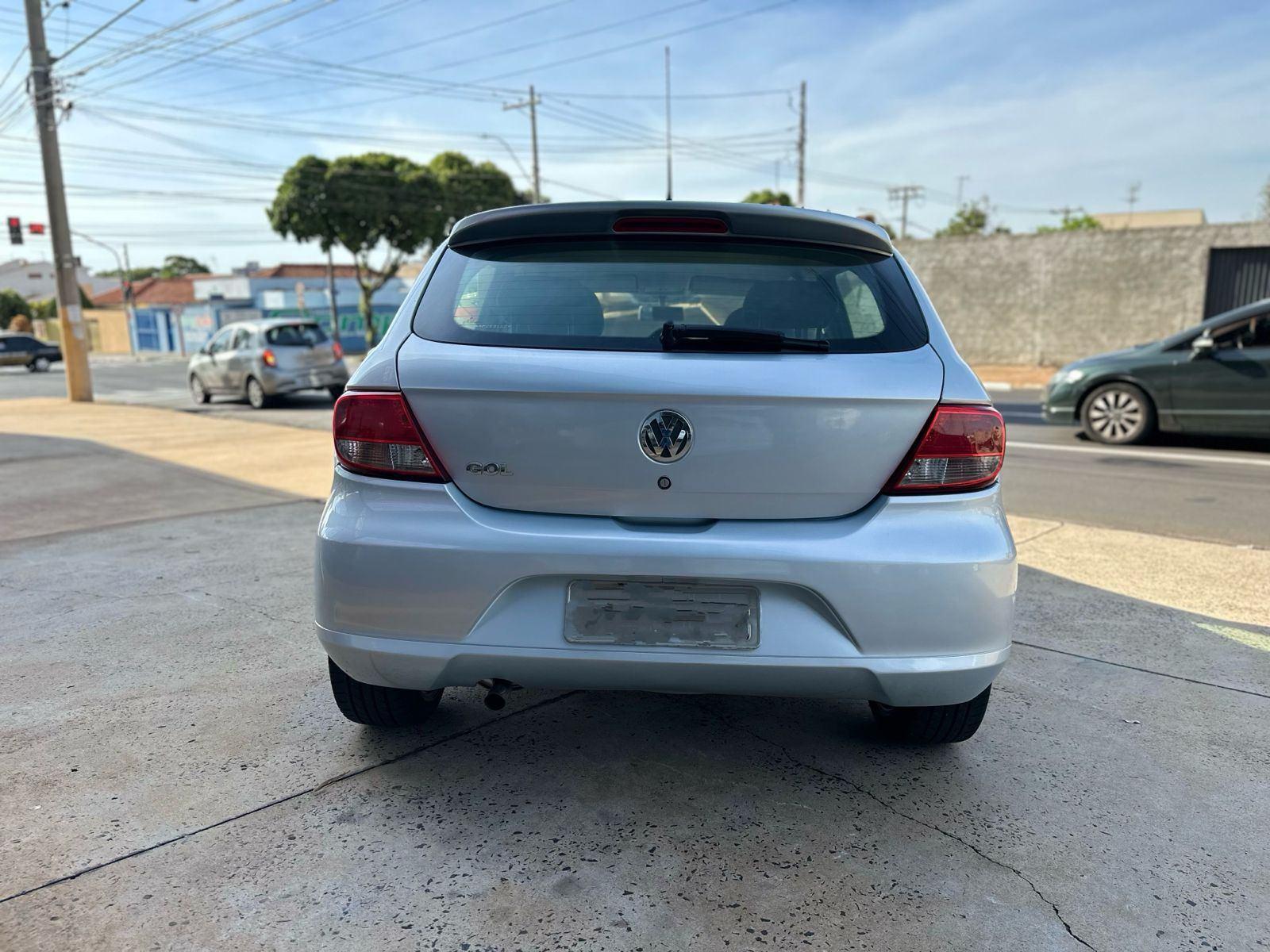 VOLKSWAGEN Gol - Foto