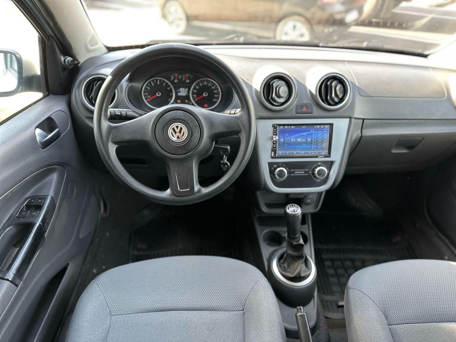 VOLKSWAGEN Gol - Foto
