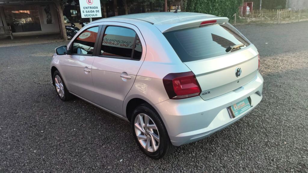 VOLKSWAGEN Gol - Foto