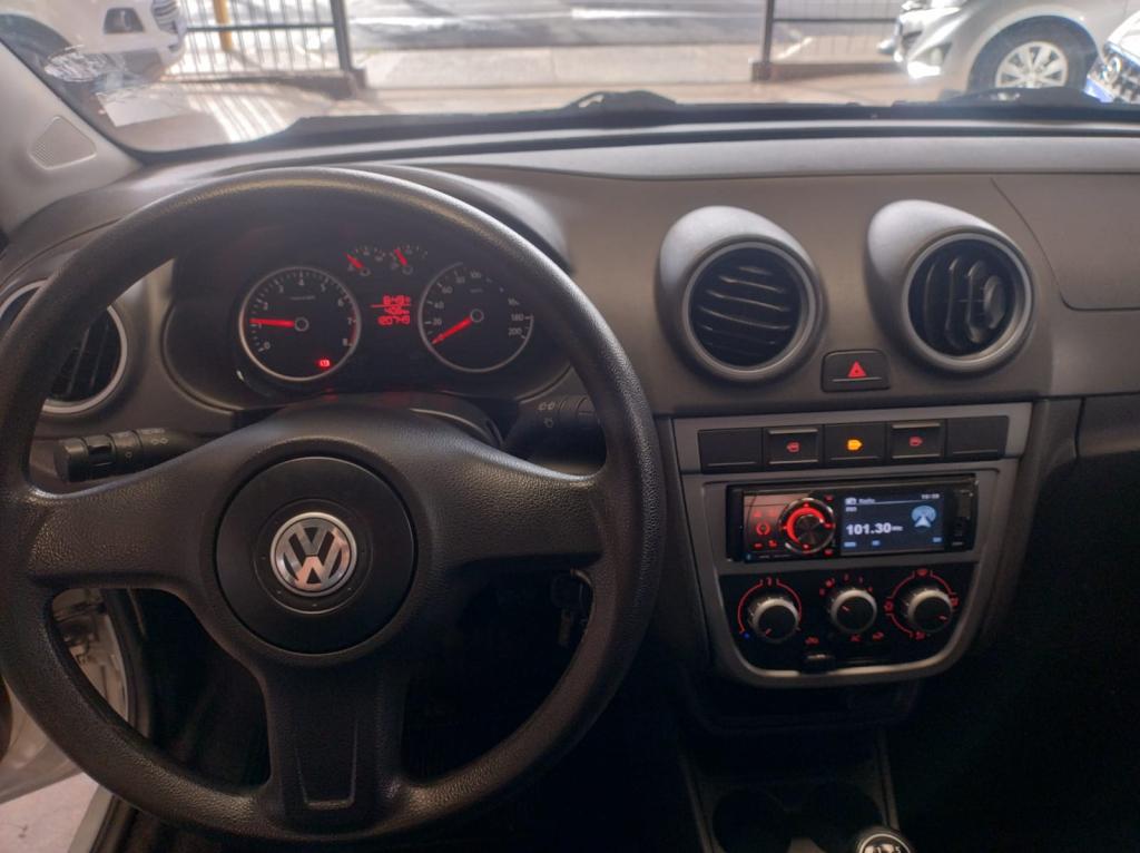 VOLKSWAGEN Gol - Foto