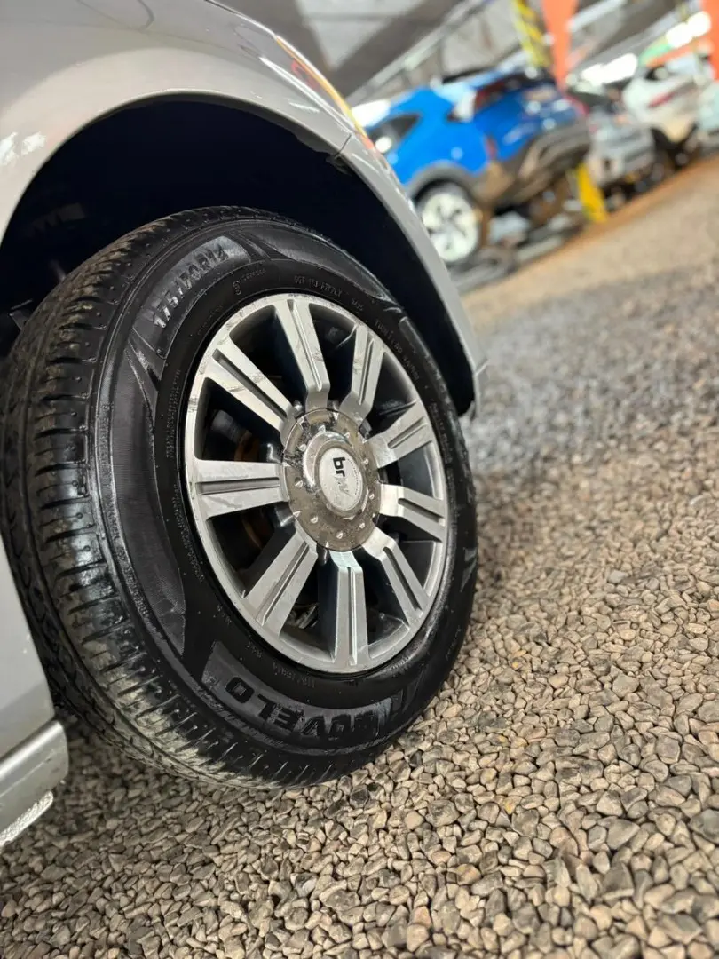 VOLKSWAGEN Gol - Foto