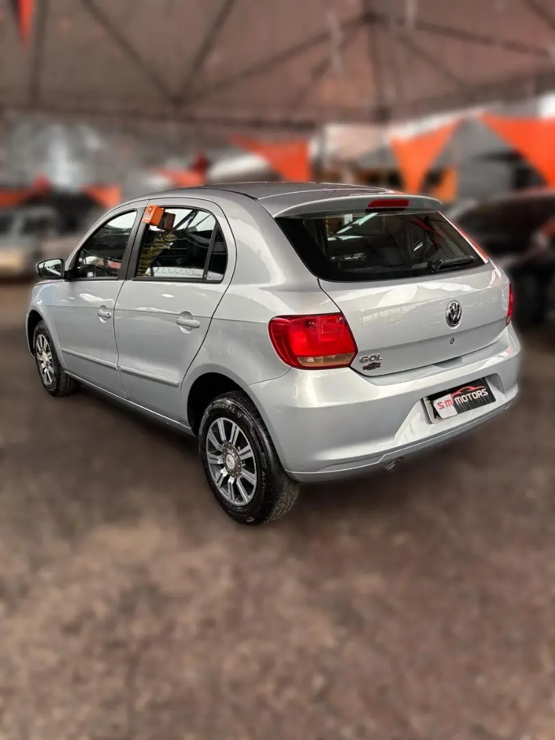 VOLKSWAGEN Gol - Foto