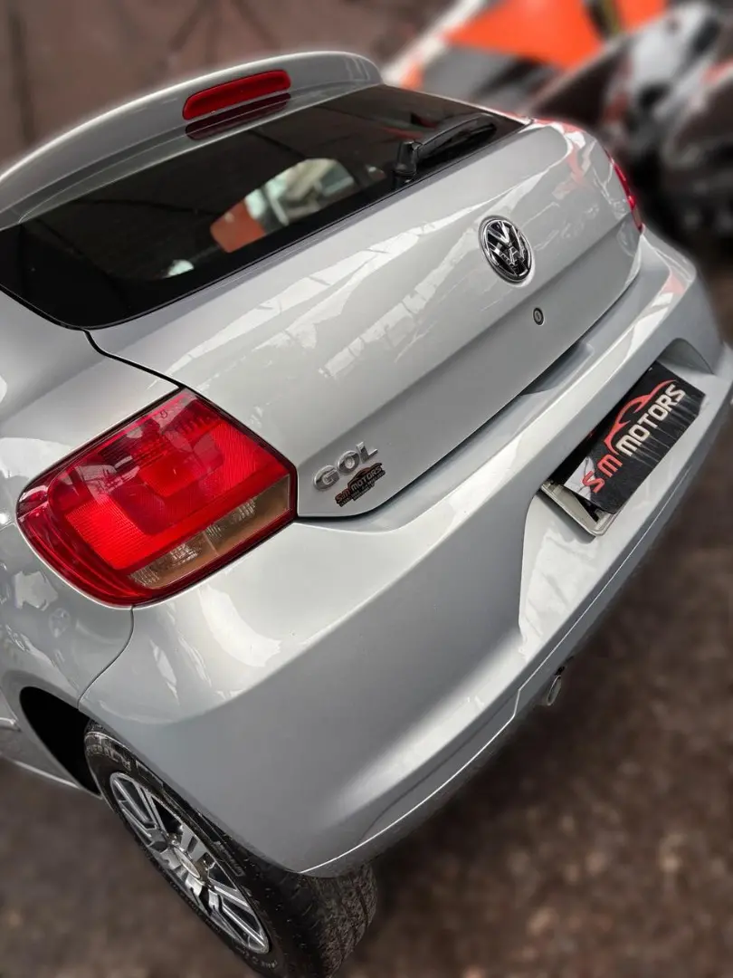 VOLKSWAGEN Gol - Foto