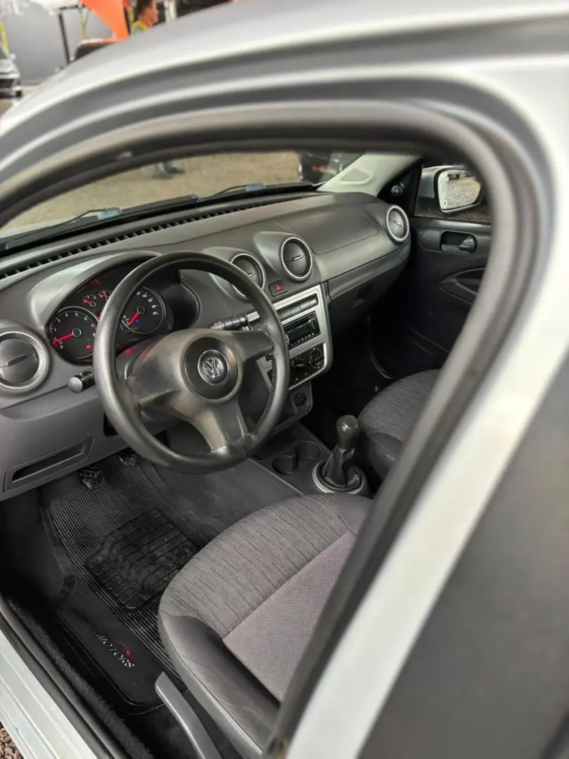 VOLKSWAGEN Gol - Foto