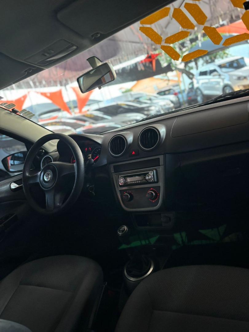 VOLKSWAGEN Gol - Foto