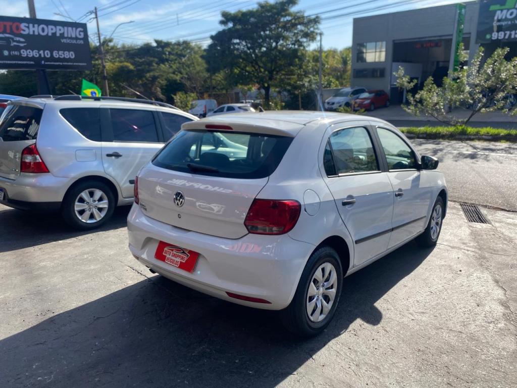 VOLKSWAGEN Gol - Foto