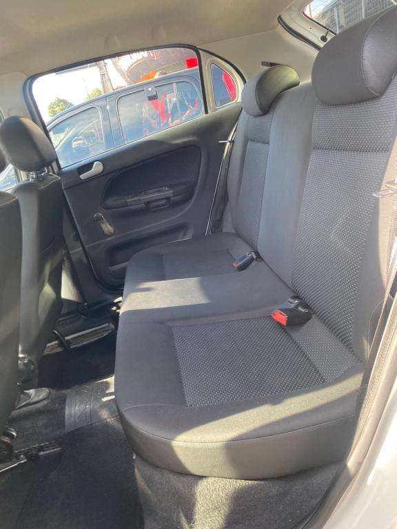 VOLKSWAGEN Gol - Foto
