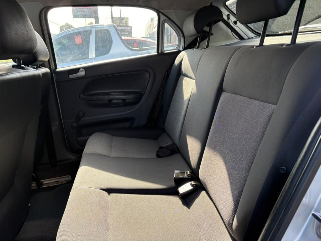 VOLKSWAGEN Gol - Foto
