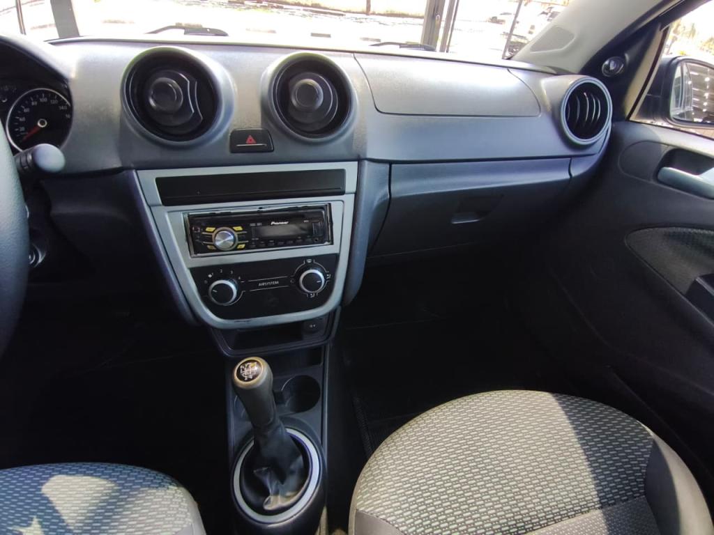 VOLKSWAGEN Gol - Foto
