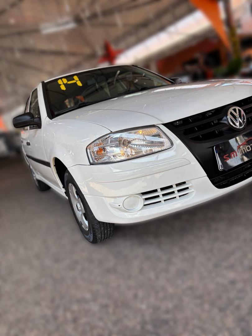 VOLKSWAGEN Gol - Foto