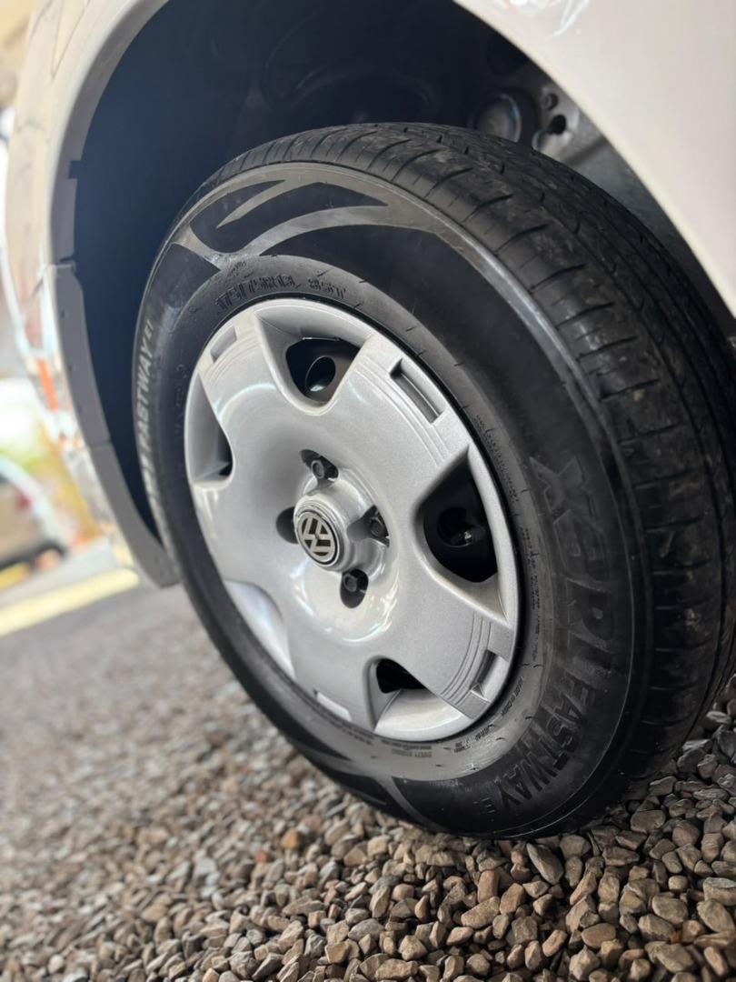 VOLKSWAGEN Gol - Foto