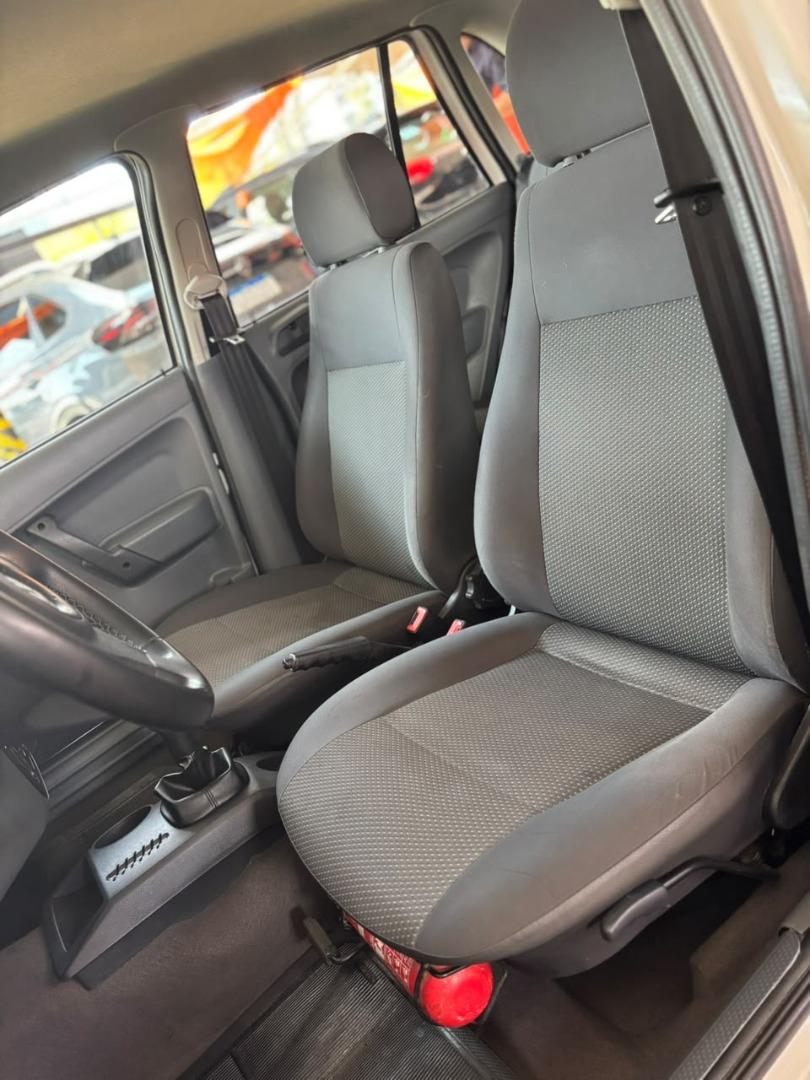 VOLKSWAGEN Gol - Foto
