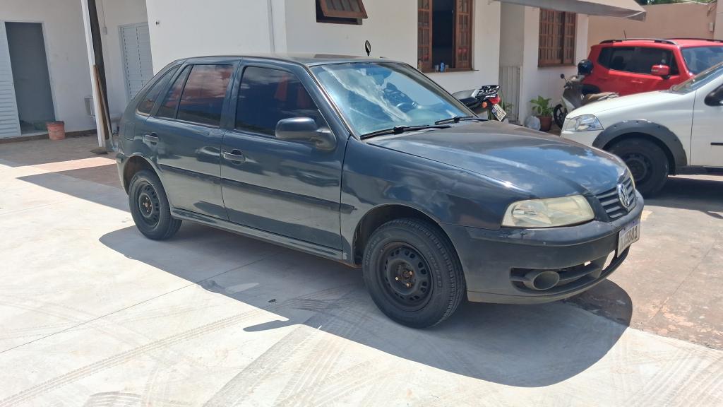 VOLKSWAGEN Gol