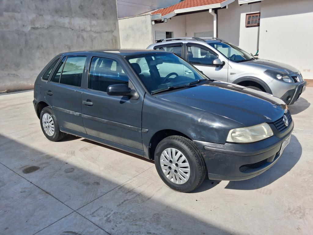 VOLKSWAGEN Gol