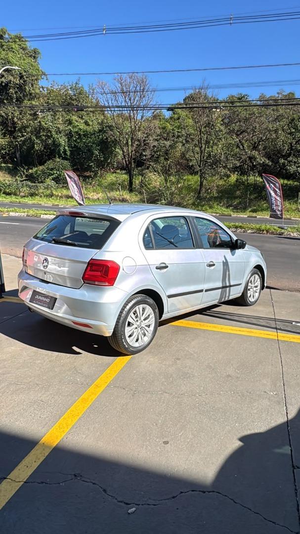 VOLKSWAGEN Gol - Foto