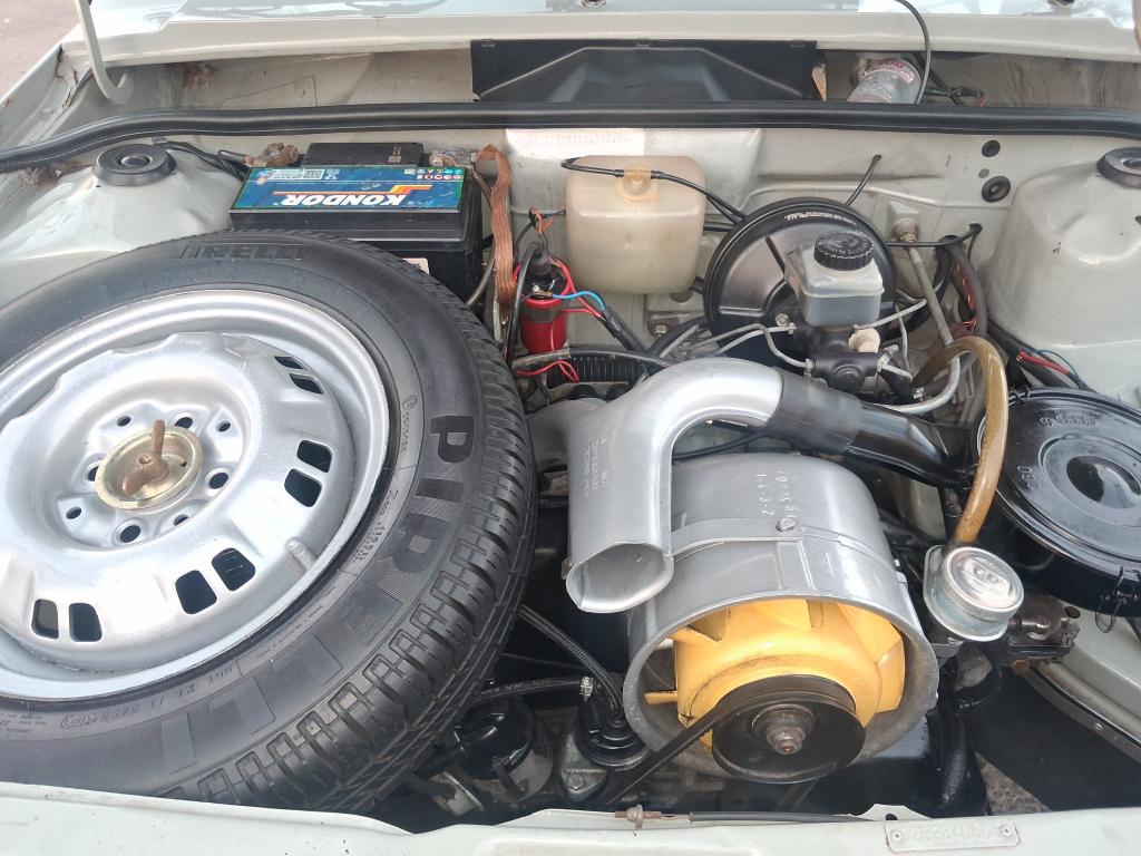 VOLKSWAGEN Gol - Foto