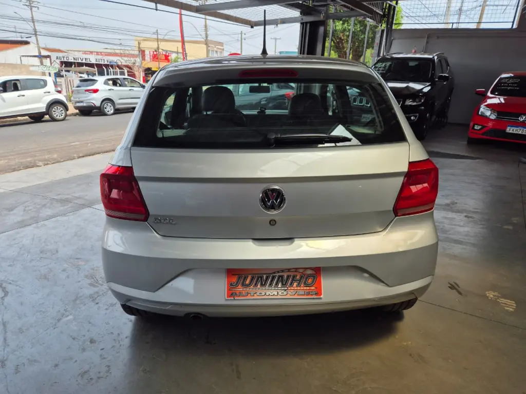 VOLKSWAGEN Gol - Foto