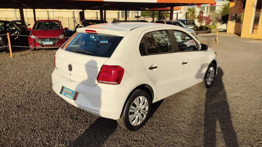 VOLKSWAGEN Gol - Foto