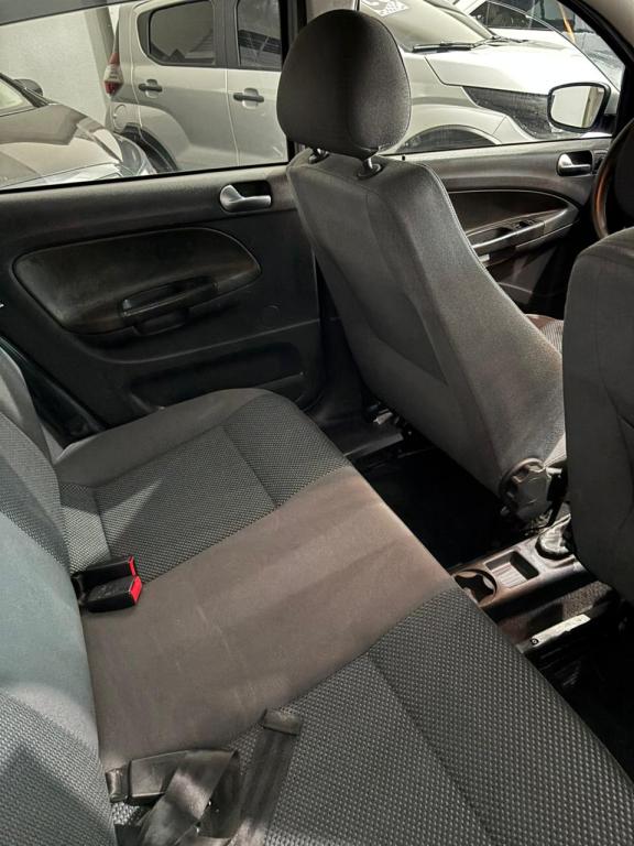 VOLKSWAGEN Gol - Foto