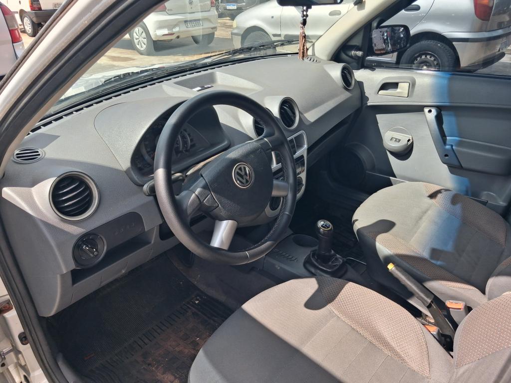 VOLKSWAGEN Gol - Foto