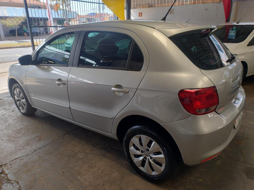 VOLKSWAGEN Gol - Foto