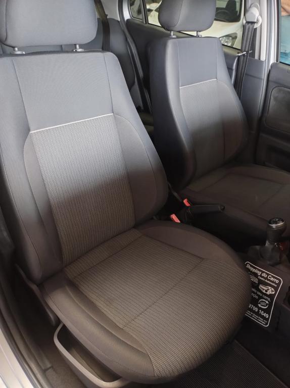 VOLKSWAGEN Gol - Foto