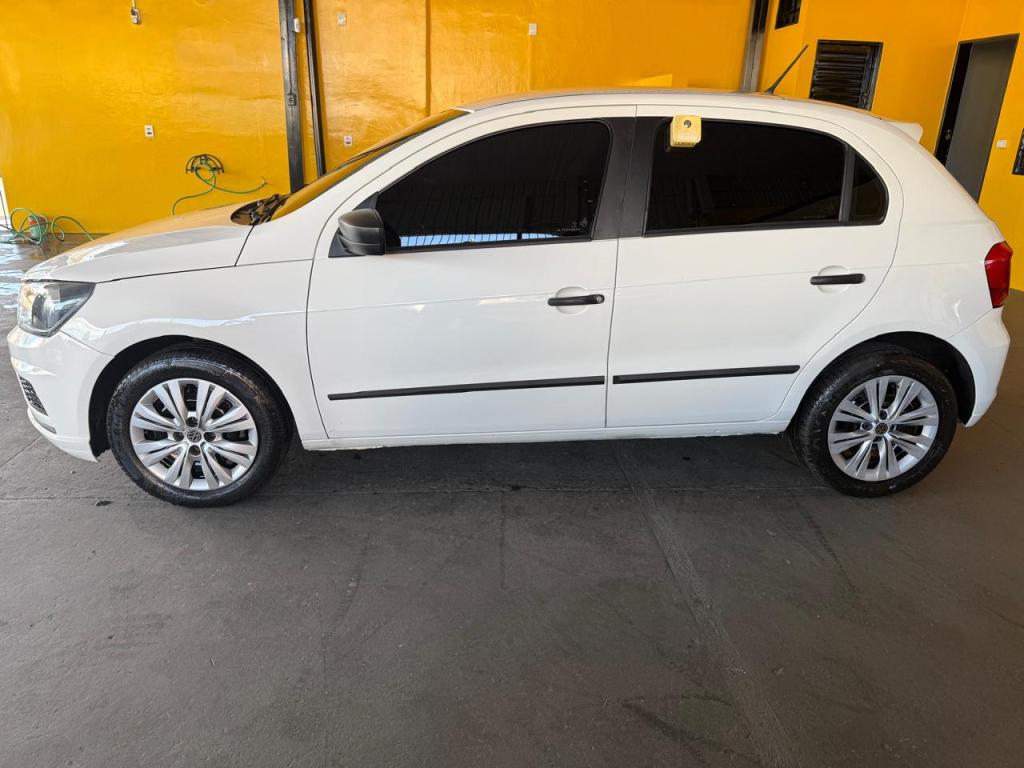 VOLKSWAGEN Gol - Foto