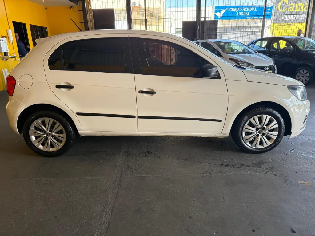 VOLKSWAGEN Gol - Foto