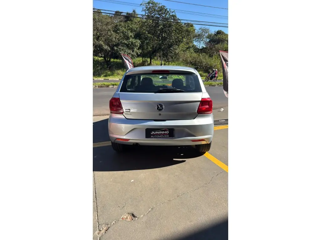 VOLKSWAGEN Gol - Foto