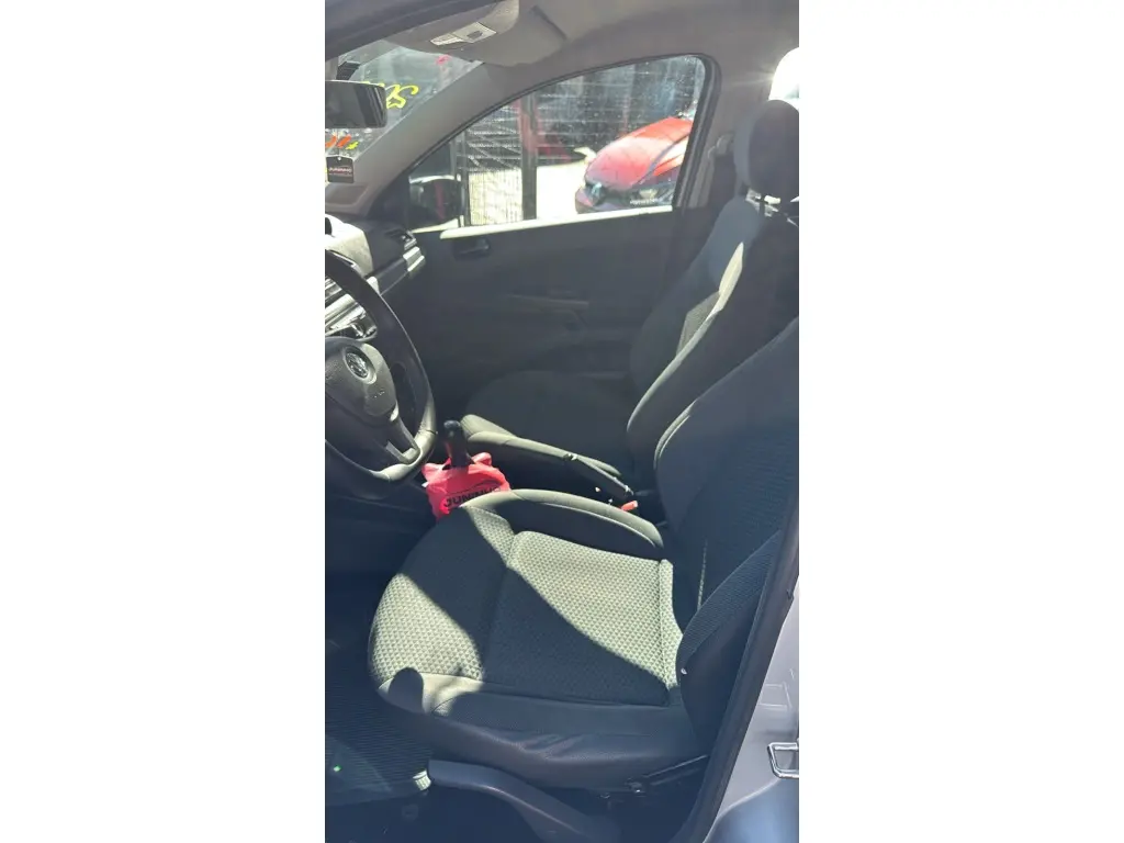 VOLKSWAGEN Gol - Foto