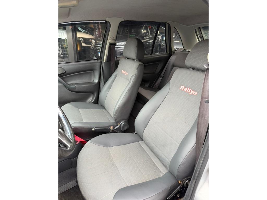 VOLKSWAGEN Gol - Foto