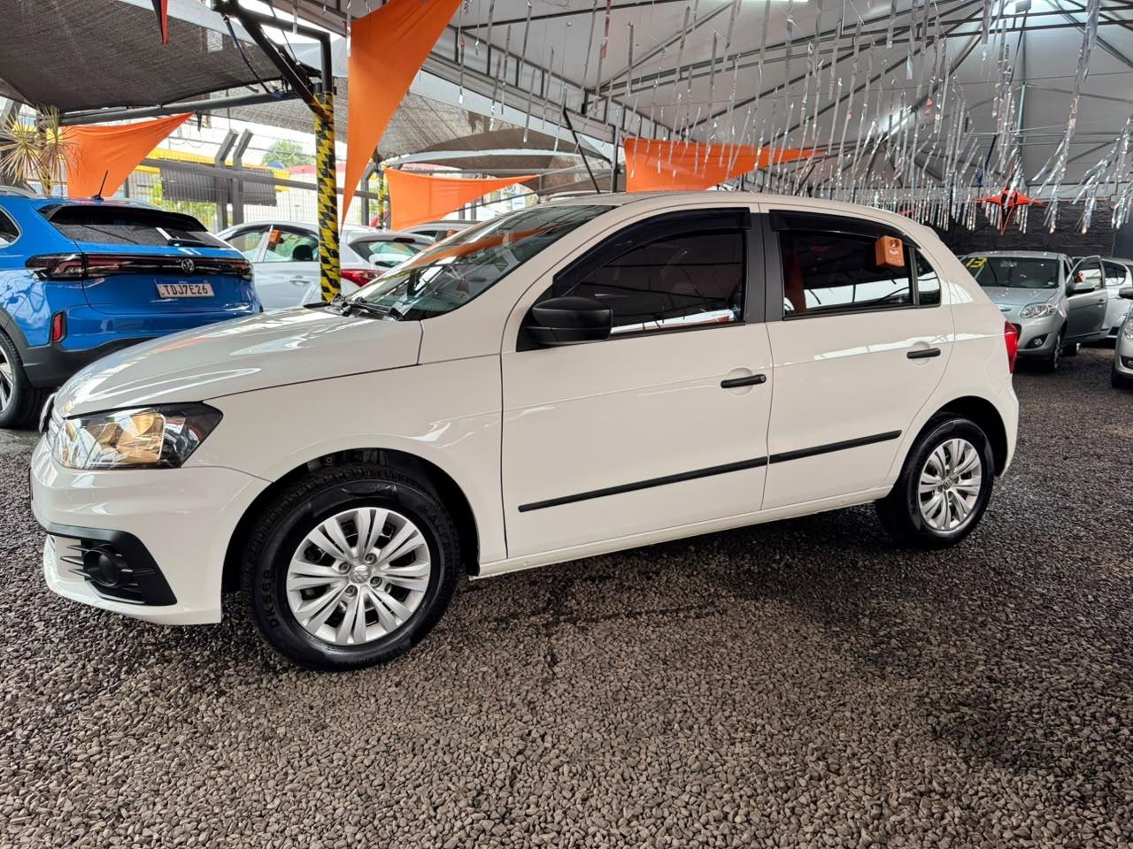 VOLKSWAGEN Gol - Foto