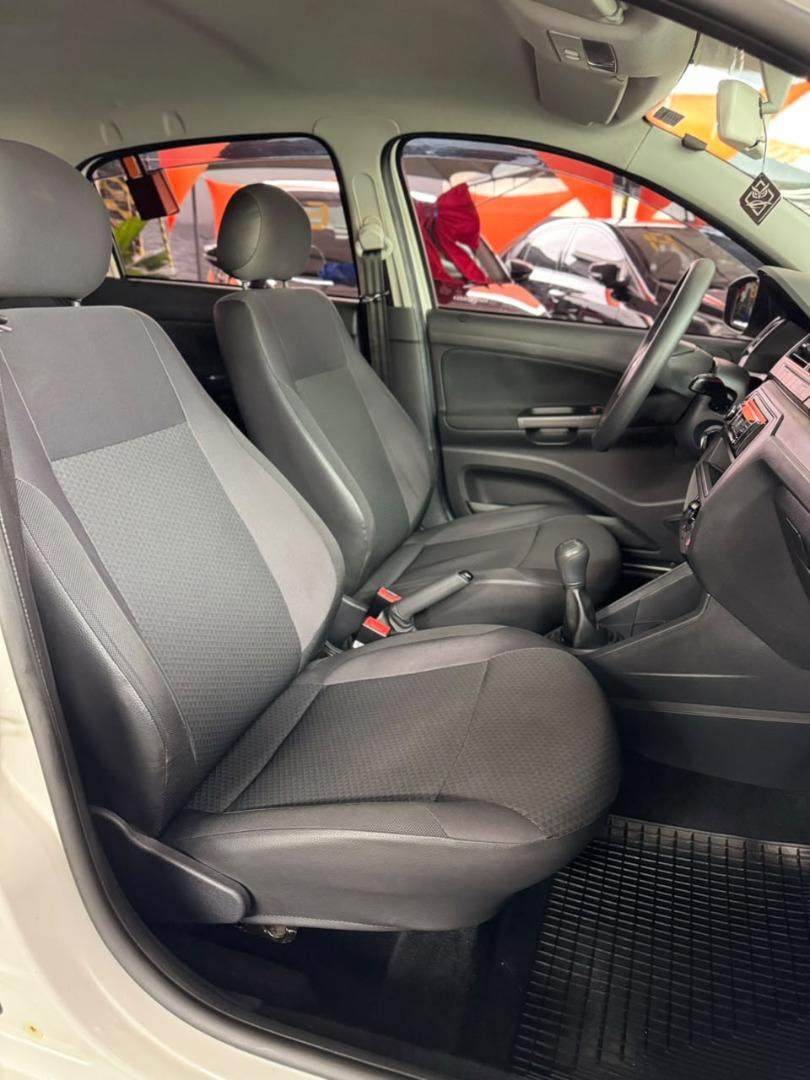 VOLKSWAGEN Gol - Foto
