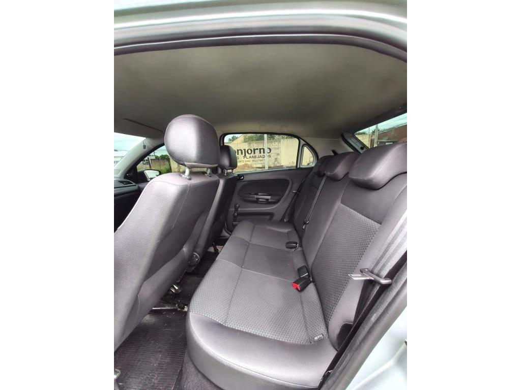 VOLKSWAGEN Gol - Foto