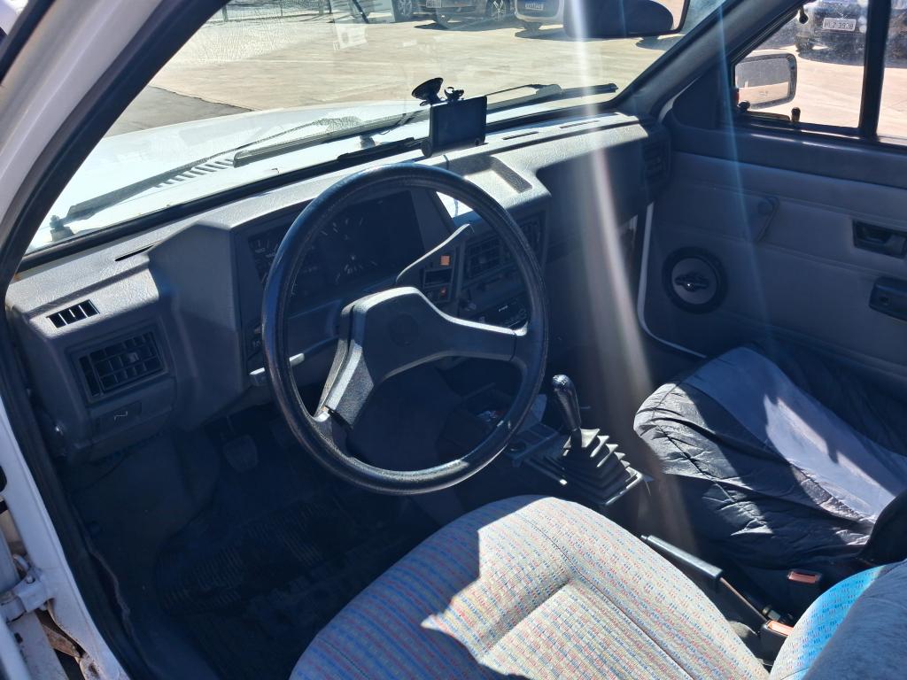 VOLKSWAGEN Gol - Foto