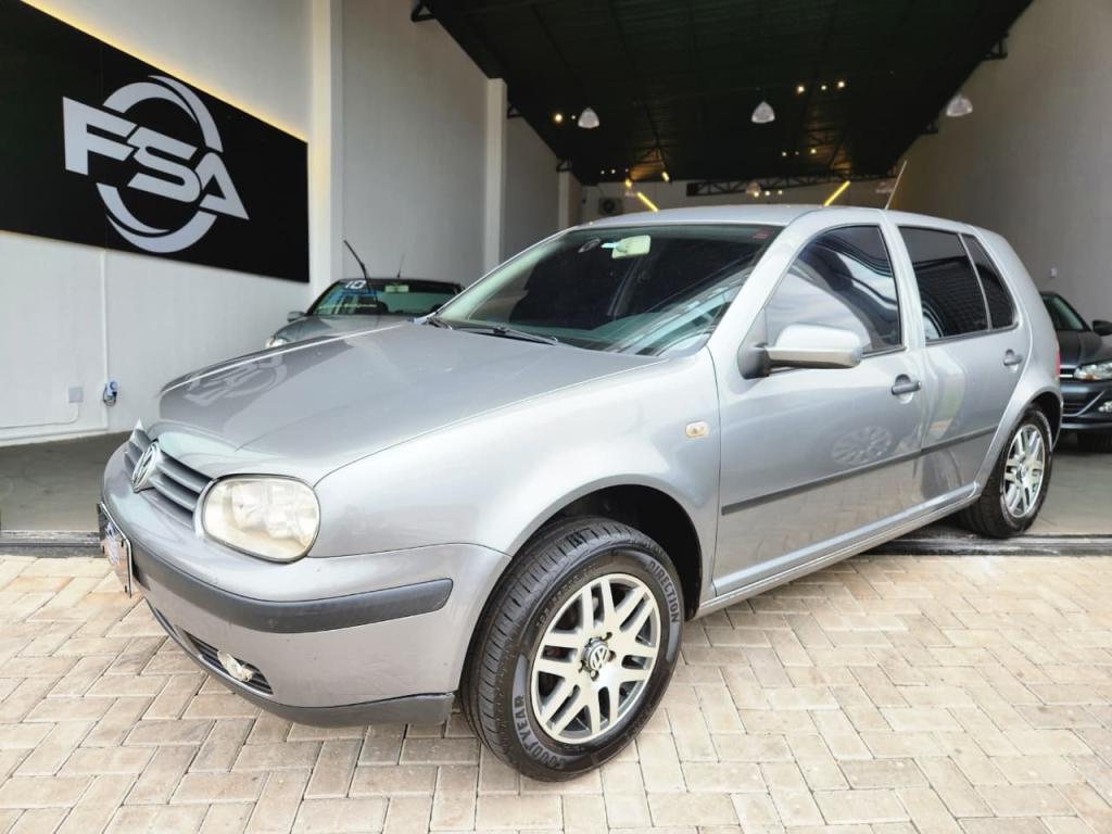VOLKSWAGEN Golf - Foto