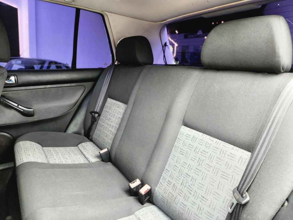 VOLKSWAGEN Golf - Foto