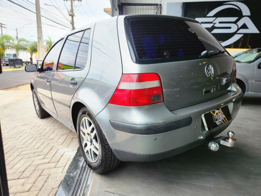 VOLKSWAGEN Golf - Foto