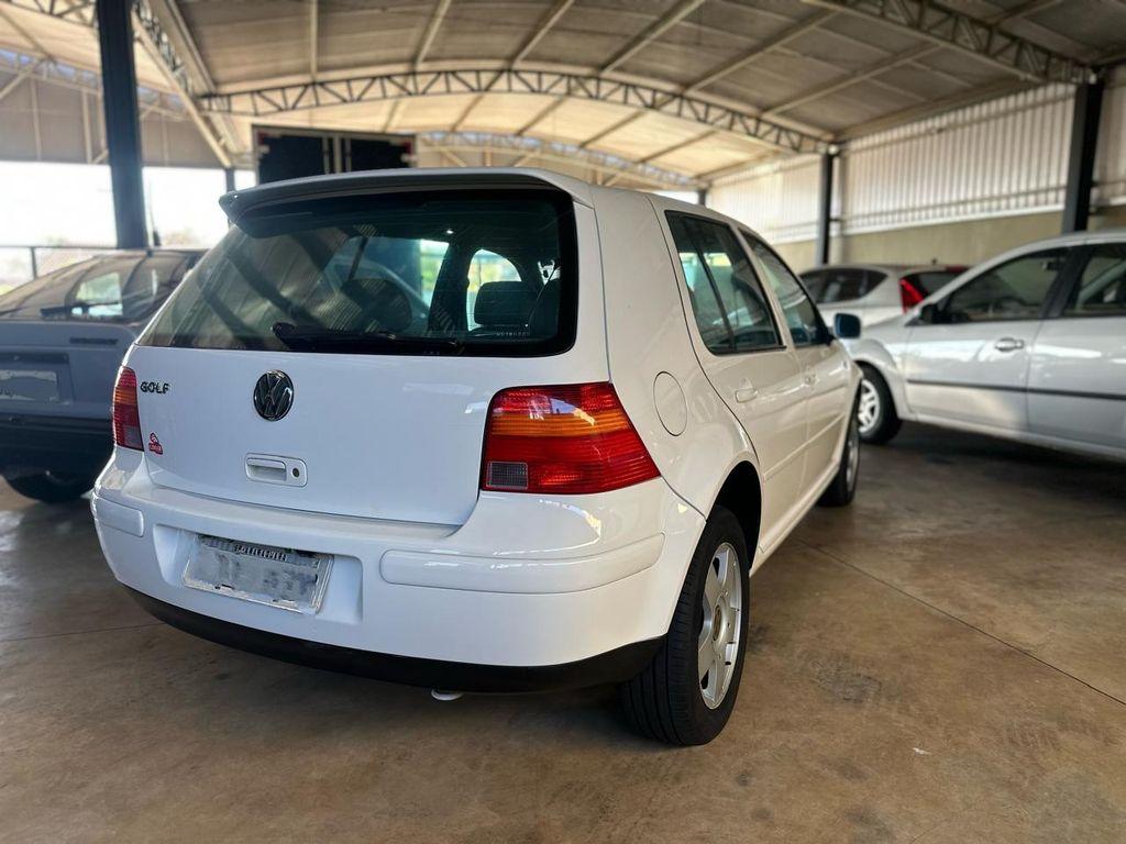 VOLKSWAGEN Golf - Foto