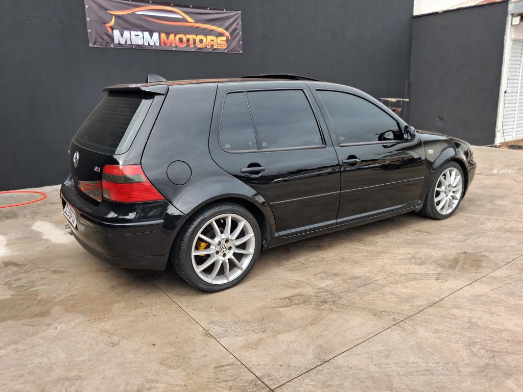 VOLKSWAGEN Golf - Foto