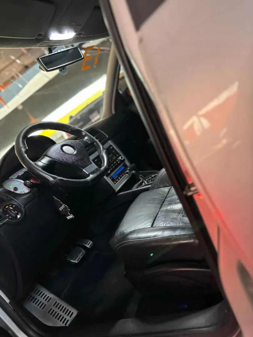 VOLKSWAGEN Golf - Foto