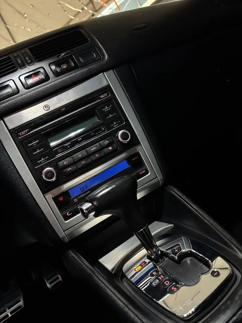 VOLKSWAGEN Golf - Foto