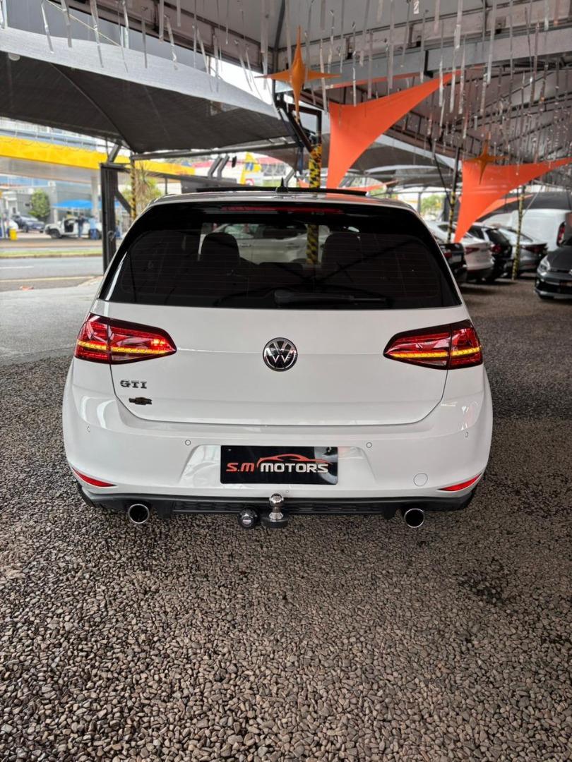 VOLKSWAGEN Golf - Foto