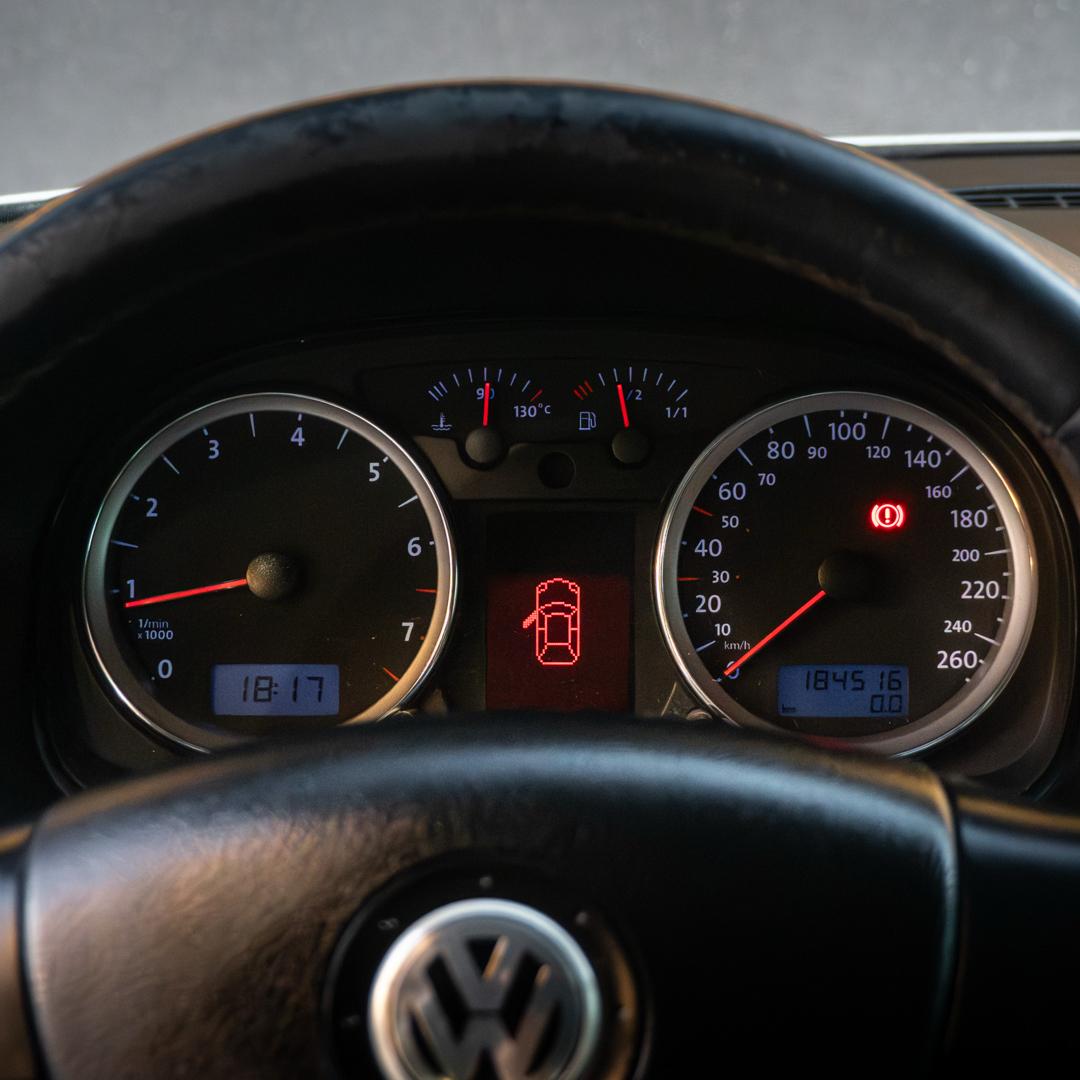 VOLKSWAGEN Golf - Foto