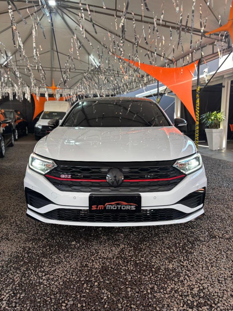 VOLKSWAGEN Jetta - Foto