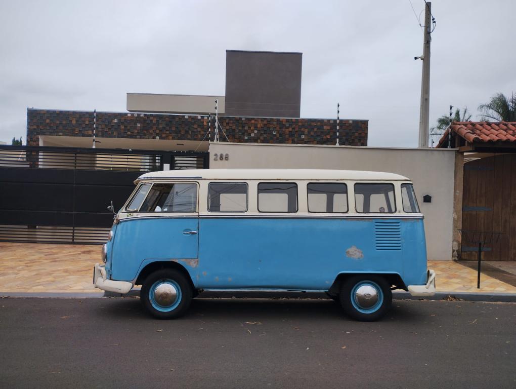 VOLKSWAGEN Kombi - Foto