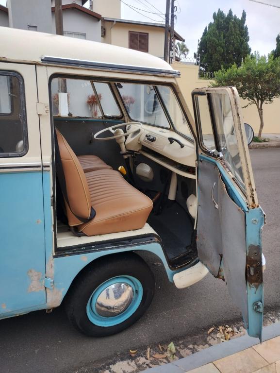 VOLKSWAGEN Kombi - Foto