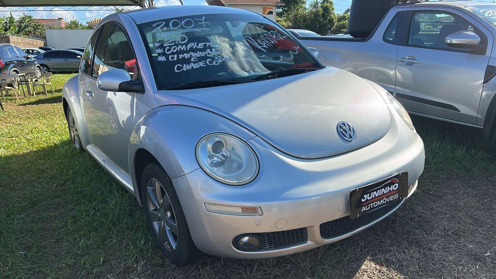 VOLKSWAGEN New Beetle - Foto